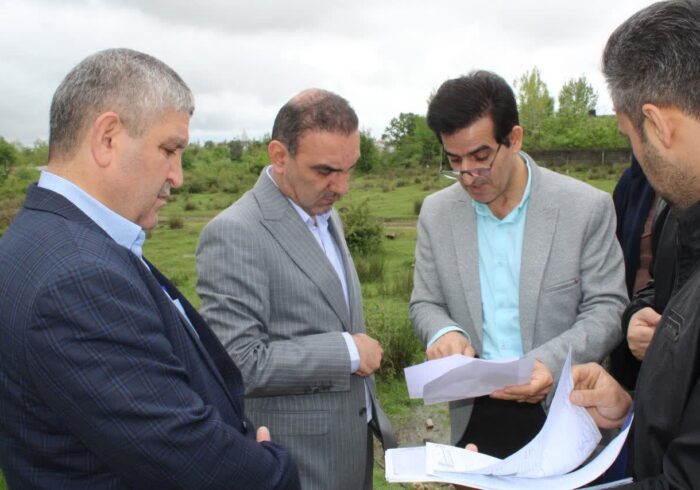 بازدید میدانی ایرج شاهی فرماندار شهرستان رضوانشهر از روستاهای بخش مرکزی