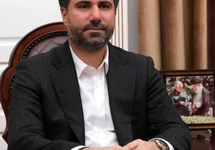پازارگاد با مدیریت دکتر محمد شیخان «ستاره ارتباطی» شد